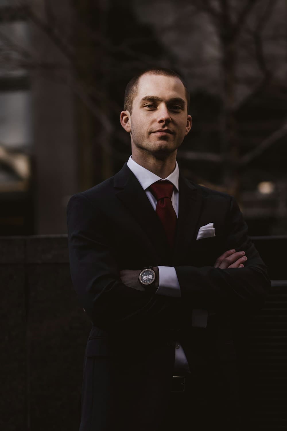 Portrait photographique illustrant l’univers de Youssef Haddad